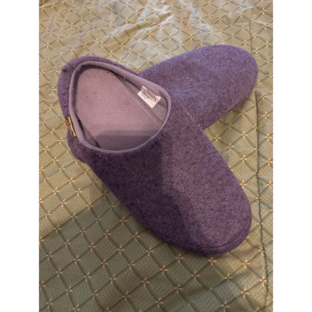 LL BEAN FLEECE slippers Women’s Size 11 Medium